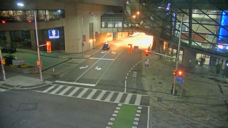 Traffic camera image at 2025-09-16 03:21:13