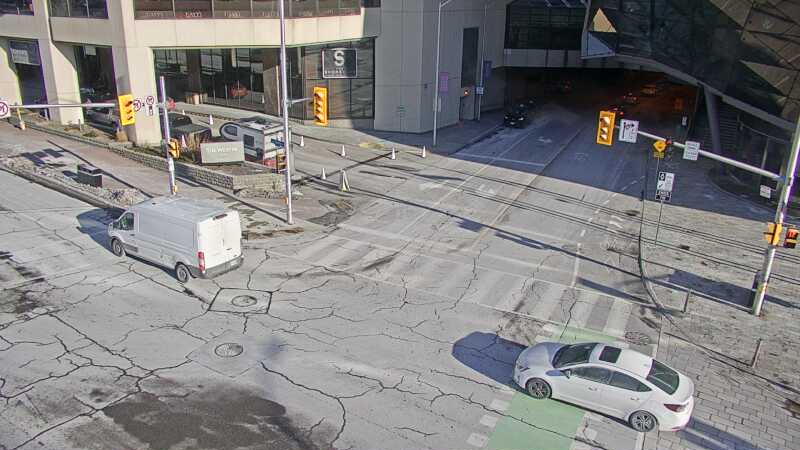 Traffic camera image at 2024-12-21 15:32:00