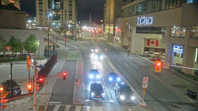 Traffic camera image at 2025-05-09 06:30:52
