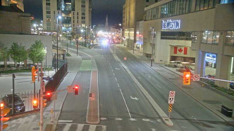 Traffic camera image at 2025-05-09 06:40:52