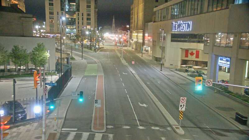 Traffic camera image at 2025-05-09 06:51:01
