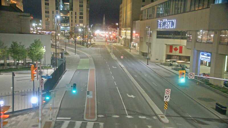 Traffic camera image at 2025-05-09 07:05:49