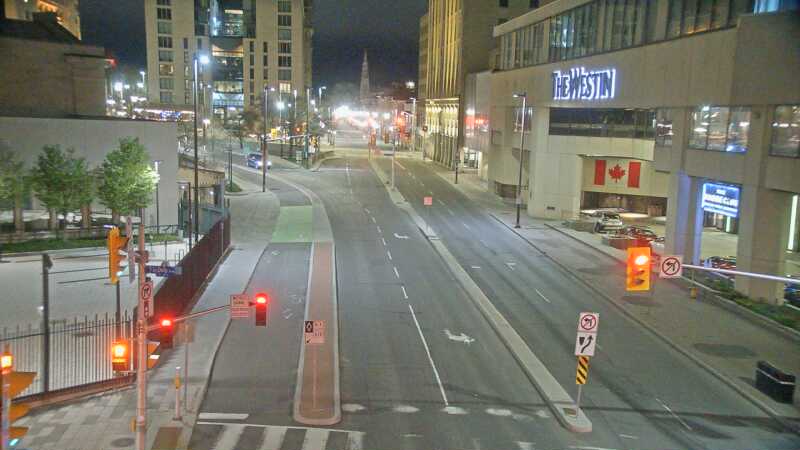 Traffic camera image at 2025-05-09 07:15:48