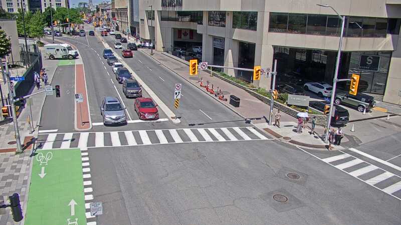 Traffic camera image at 2025-06-30 16:46:15
