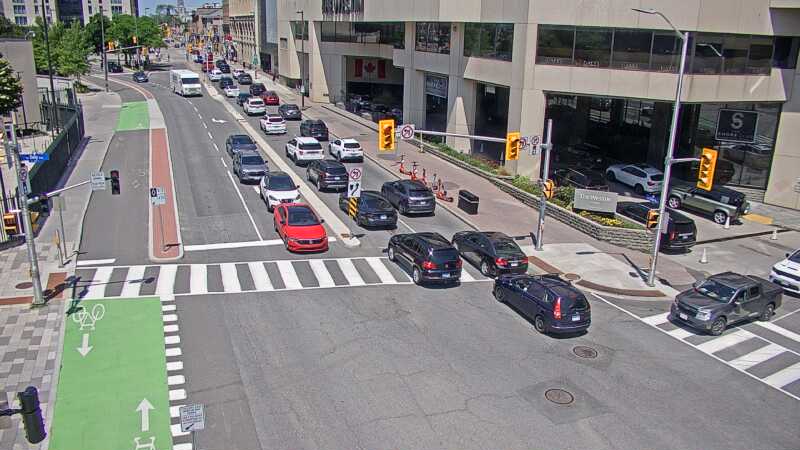 Traffic camera image at 2025-06-30 16:56:07