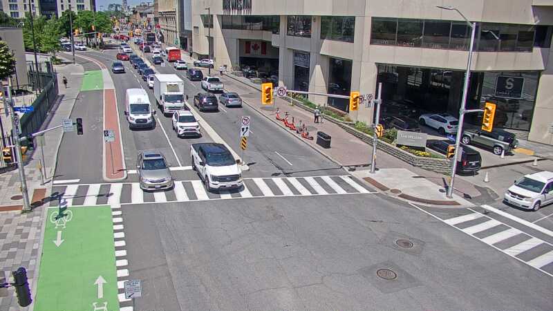 Traffic camera image at 2025-06-30 17:16:27