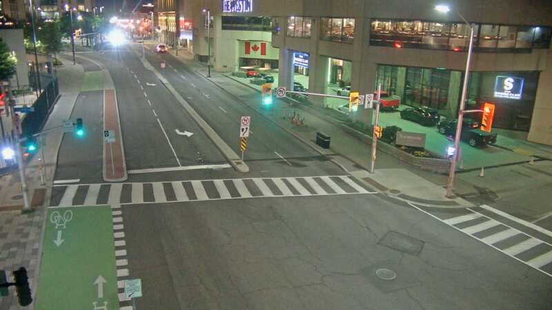 Traffic camera image at 2025-07-12 06:51:04