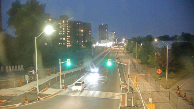 Traffic camera image at 2025-08-04 01:06:02