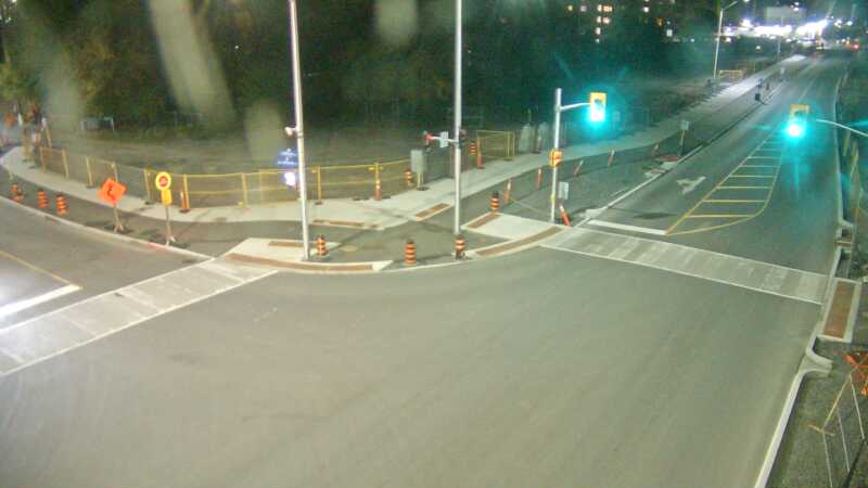 Traffic camera image at 2025-09-14 02:51:08