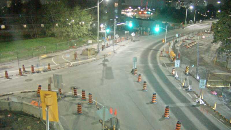 Traffic camera image at 2025-05-09 05:55:52