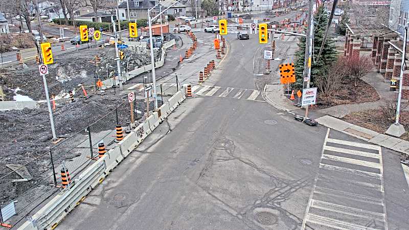 Traffic camera image at 2025-03-25 14:25:46