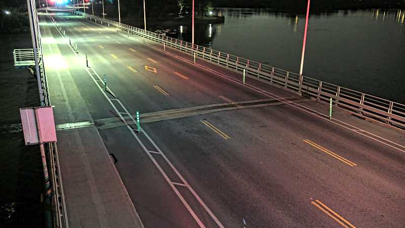 Traffic camera image at 2025-07-12 04:01:03