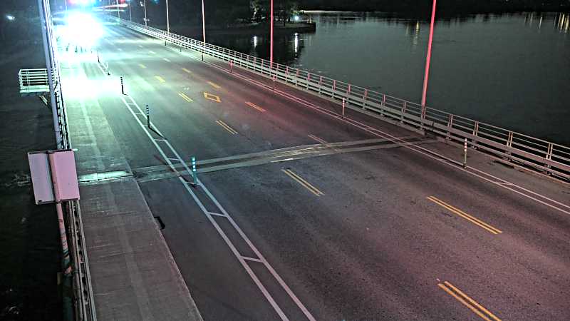Traffic camera image at 2025-07-12 04:36:11