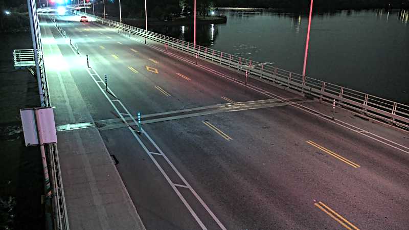 Traffic camera image at 2025-07-12 05:01:02