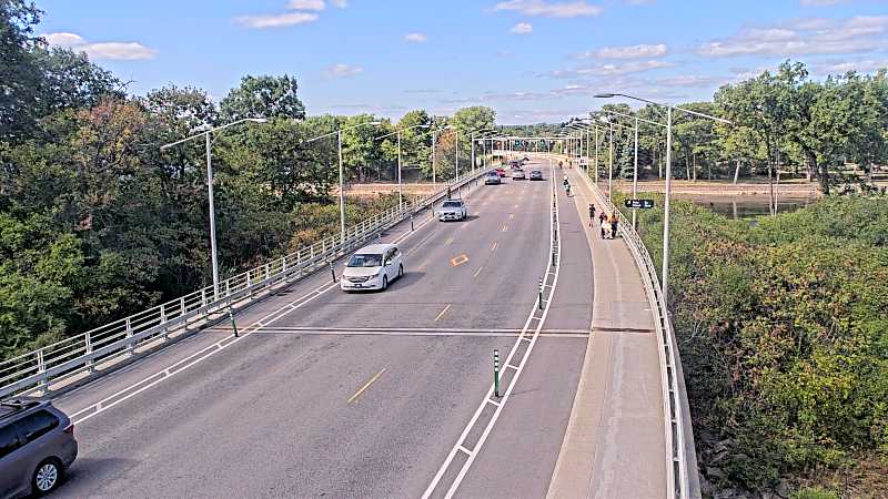 Traffic camera image at 2025-09-14 18:16:17
