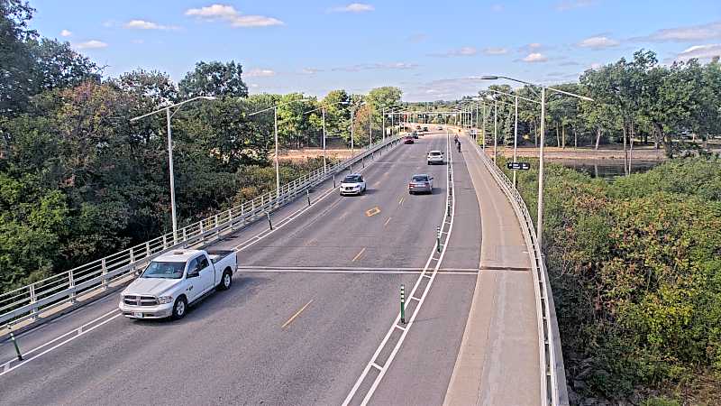 Traffic camera image at 2025-09-14 18:36:12