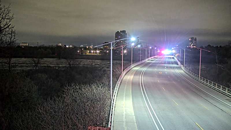 Traffic camera image at 2025-05-09 06:45:52