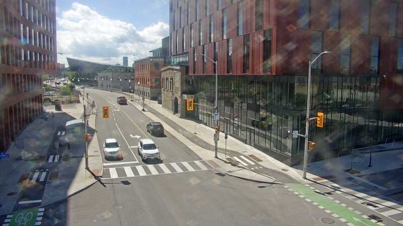 Traffic camera image at 2025-08-24 15:26:16