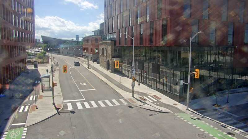 Traffic camera image at 2025-08-24 15:46:16