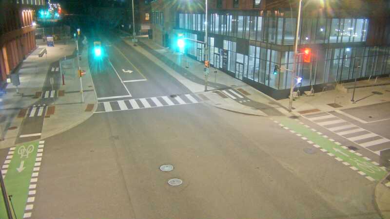 Traffic camera image at 2025-09-17 06:36:09