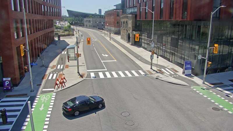 Traffic camera image at 2025-06-30 16:01:16