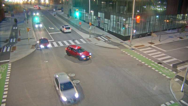 Traffic camera image at 2025-07-31 01:01:09