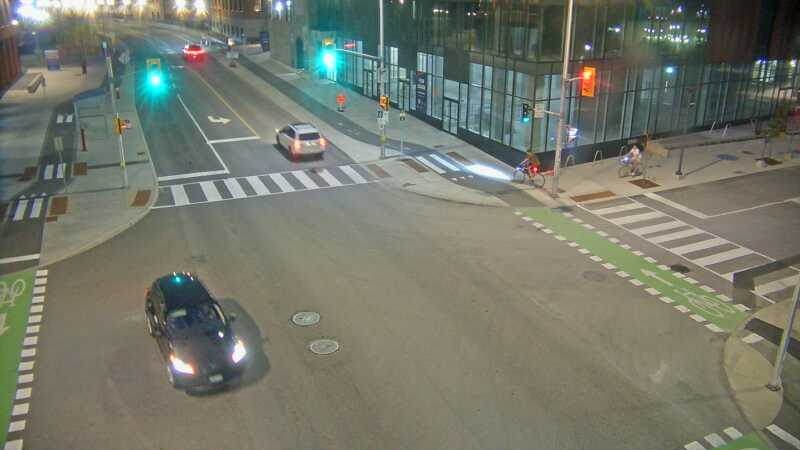 Traffic camera image at 2025-07-31 01:06:20