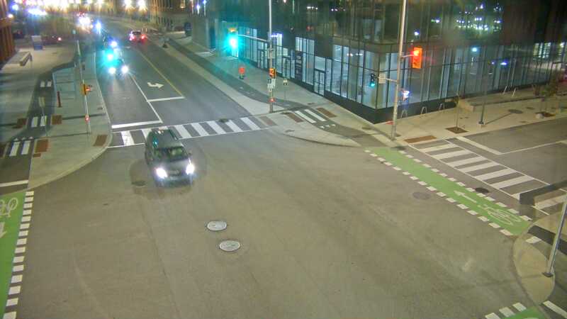 Traffic camera image at 2025-07-31 01:51:03