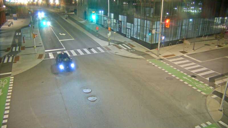 Traffic camera image at 2025-07-31 04:01:14
