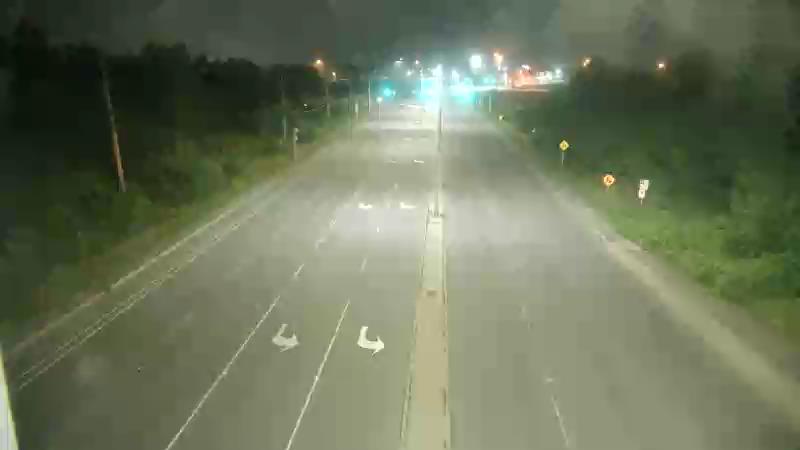 Traffic camera image at 2025-08-04 02:06:07
