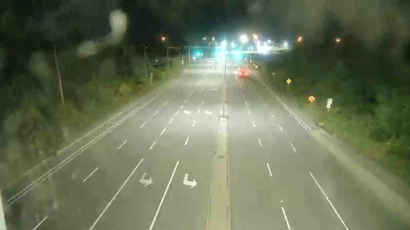 Traffic camera image at 2025-09-19 03:56:03