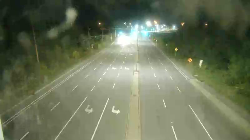 Traffic camera image at 2025-09-19 04:11:19