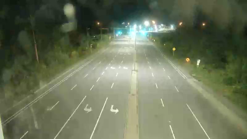 Traffic camera image at 2025-09-19 04:26:08