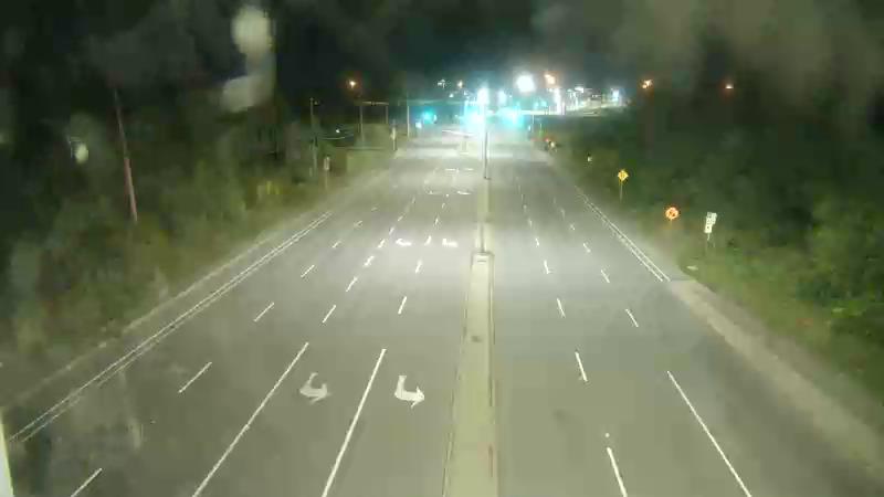 Traffic camera image at 2025-09-19 04:31:06