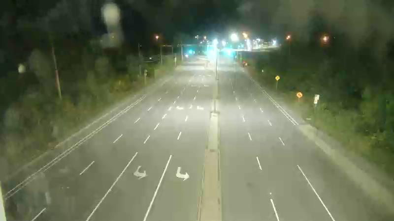 Traffic camera image at 2025-09-19 04:56:07