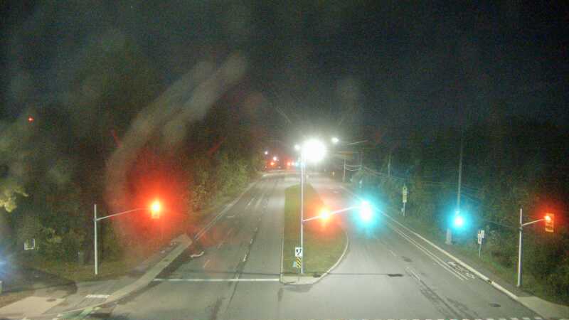 Traffic camera image at 2024-10-16 07:40:57