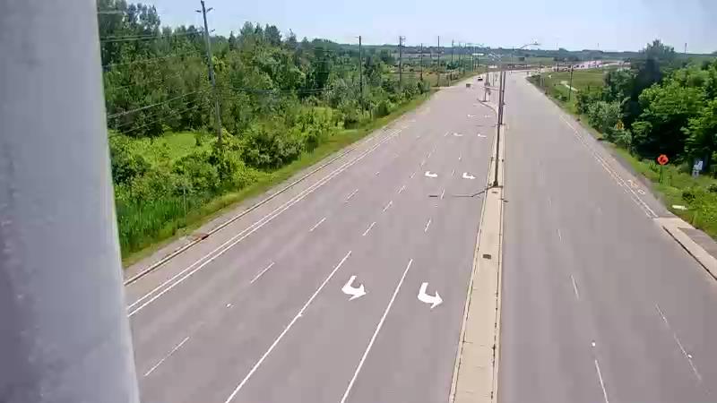 Traffic camera image at 2025-06-30 17:06:20