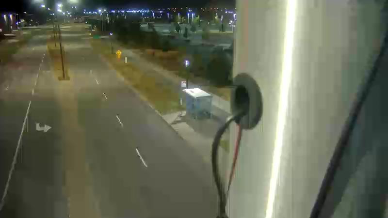 Traffic camera image at 2025-08-25 03:21:05