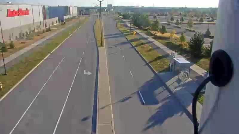Traffic camera image at 2025-09-01 11:56:13