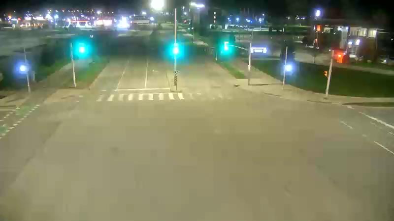 Traffic camera image at 2025-05-09 07:00:57