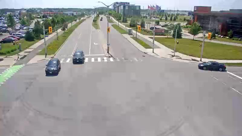 Traffic camera image at 2025-06-30 18:16:18