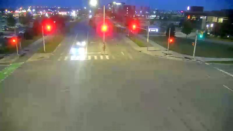 Traffic camera image at 2025-07-31 01:01:09