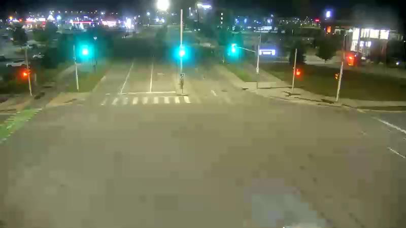 Traffic camera image at 2025-07-31 01:36:18