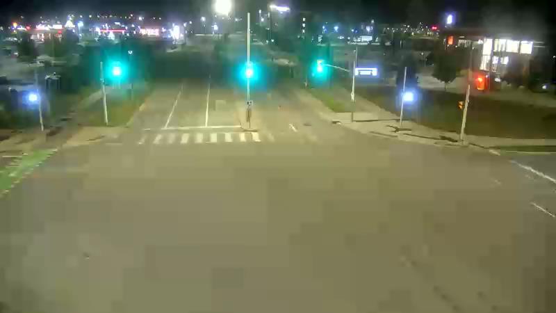 Traffic camera image at 2025-07-31 01:41:11