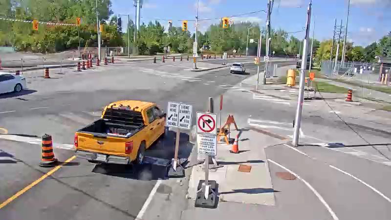 Traffic camera image at 2025-09-14 17:21:13