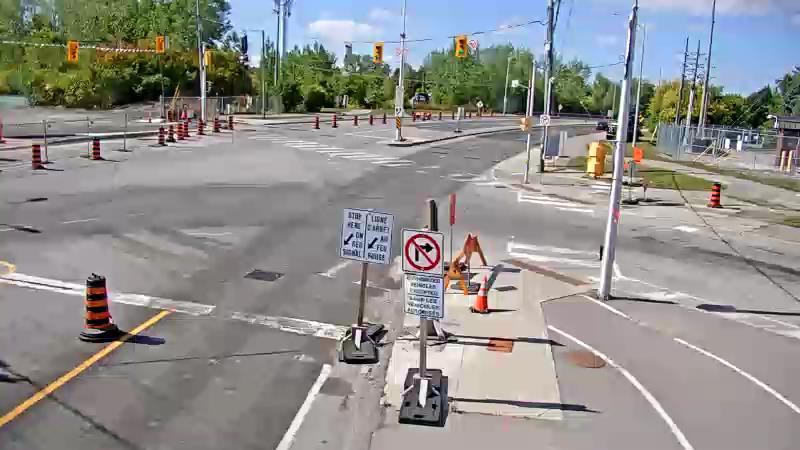 Traffic camera image at 2025-09-14 18:06:28