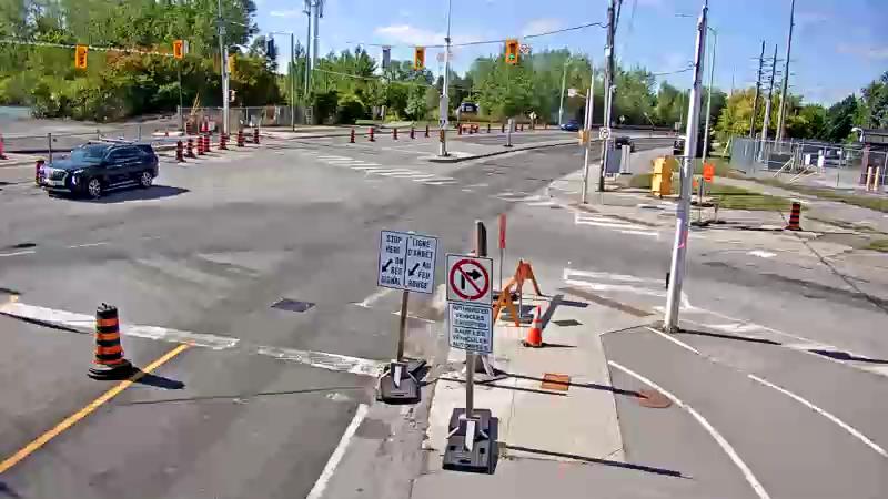 Traffic camera image at 2025-09-14 18:41:23