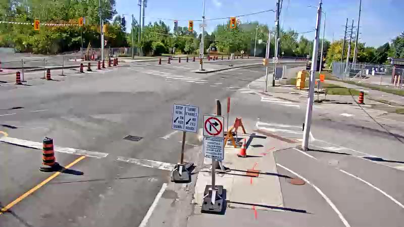 Traffic camera image at 2025-09-15 18:31:23