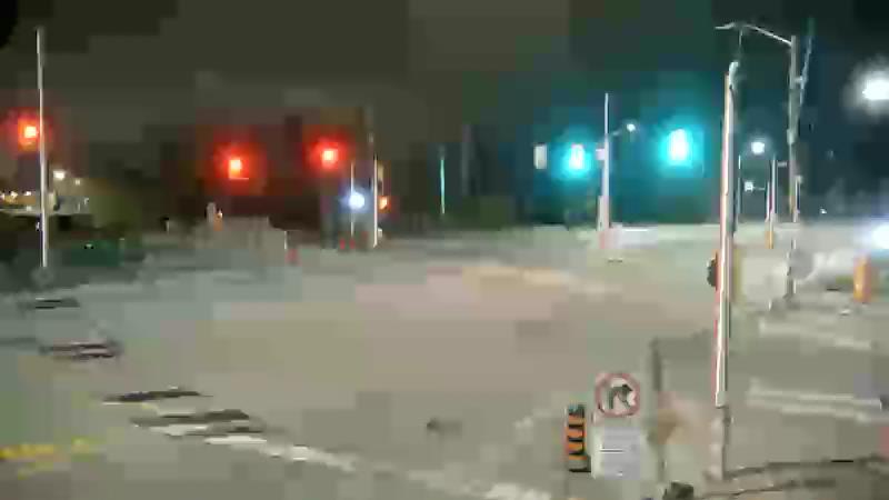 Traffic camera image at 2025-05-09 06:25:51