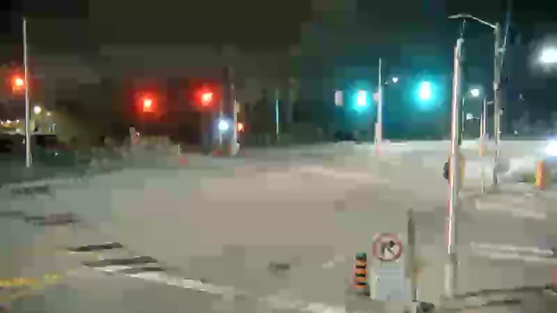 Traffic camera image at 2025-05-09 07:10:46